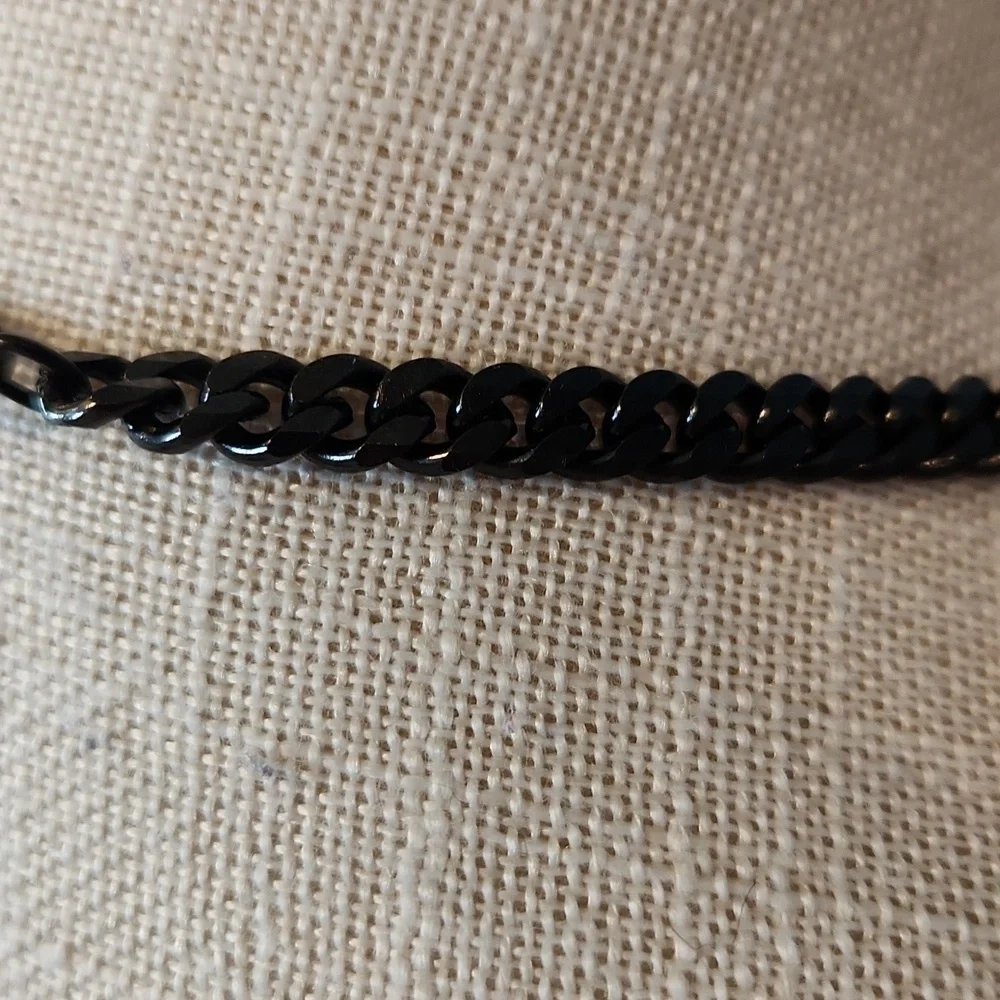 Silv Adore 100% Non-tarnish Stainless Steal Black Chainlink Necklace Maximalists